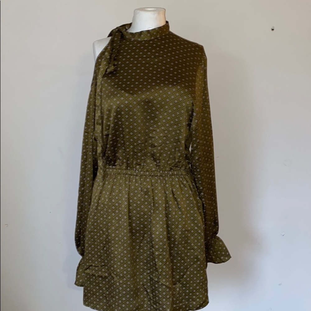 One cold shoulder dress